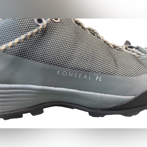 Arc’tyrex Konceal FL Hiking Shoes Women 8 Gray Vibram Trail Lightweight Outdoor - Picture 3 of 11